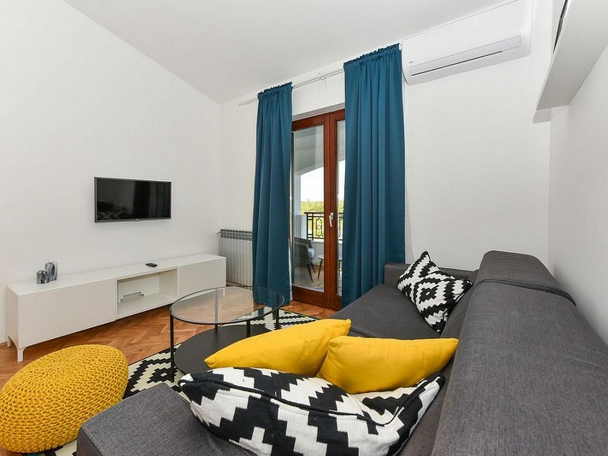 Mediterraneo Garden Apartments Петрчане Номер фото
