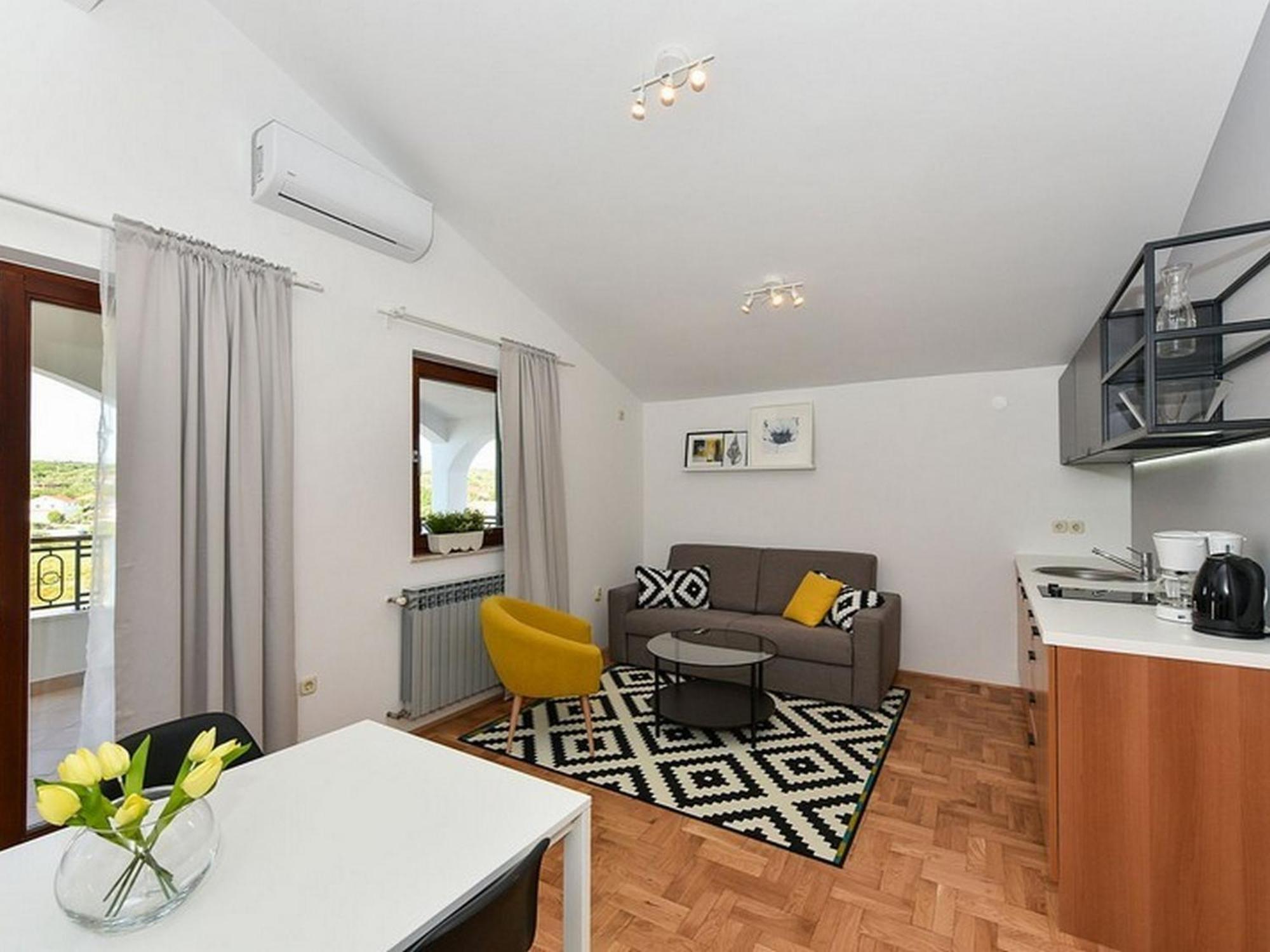 Mediterraneo Garden Apartments Петрчане Номер фото