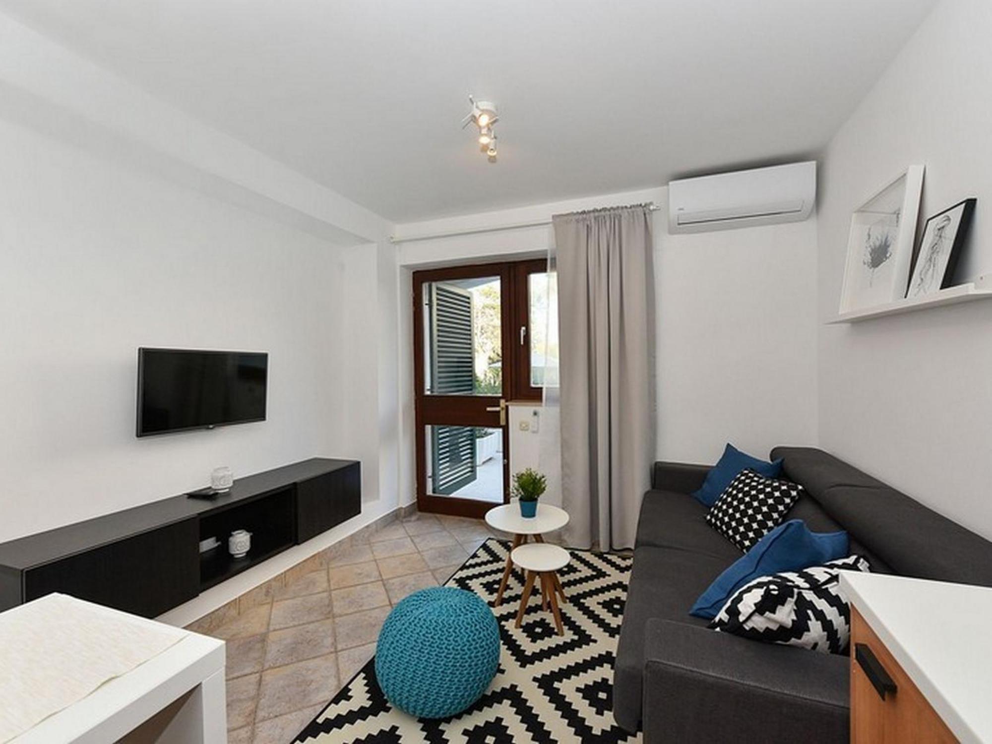 Mediterraneo Garden Apartments Петрчане Номер фото