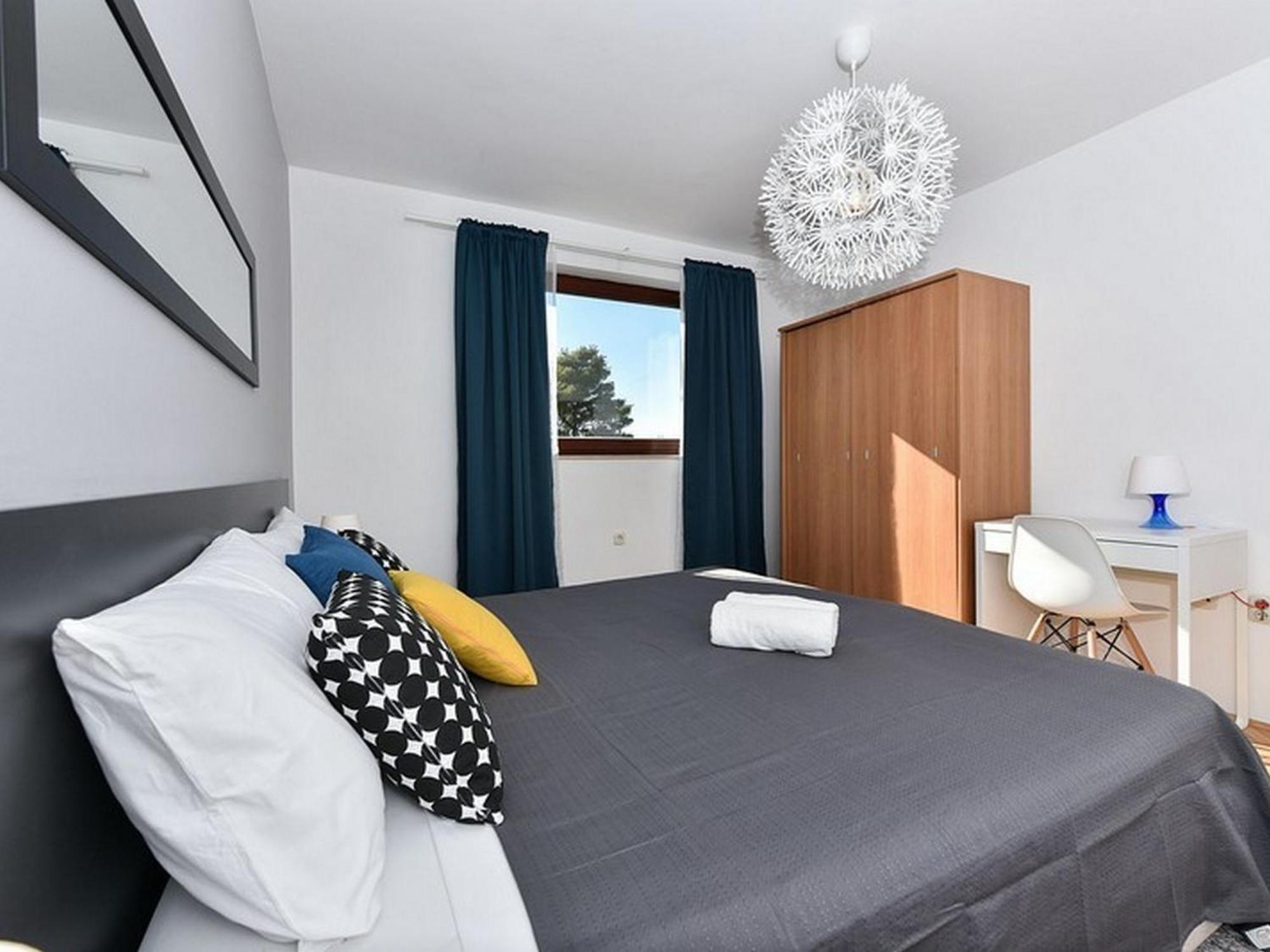 Mediterraneo Garden Apartments Петрчане Номер фото