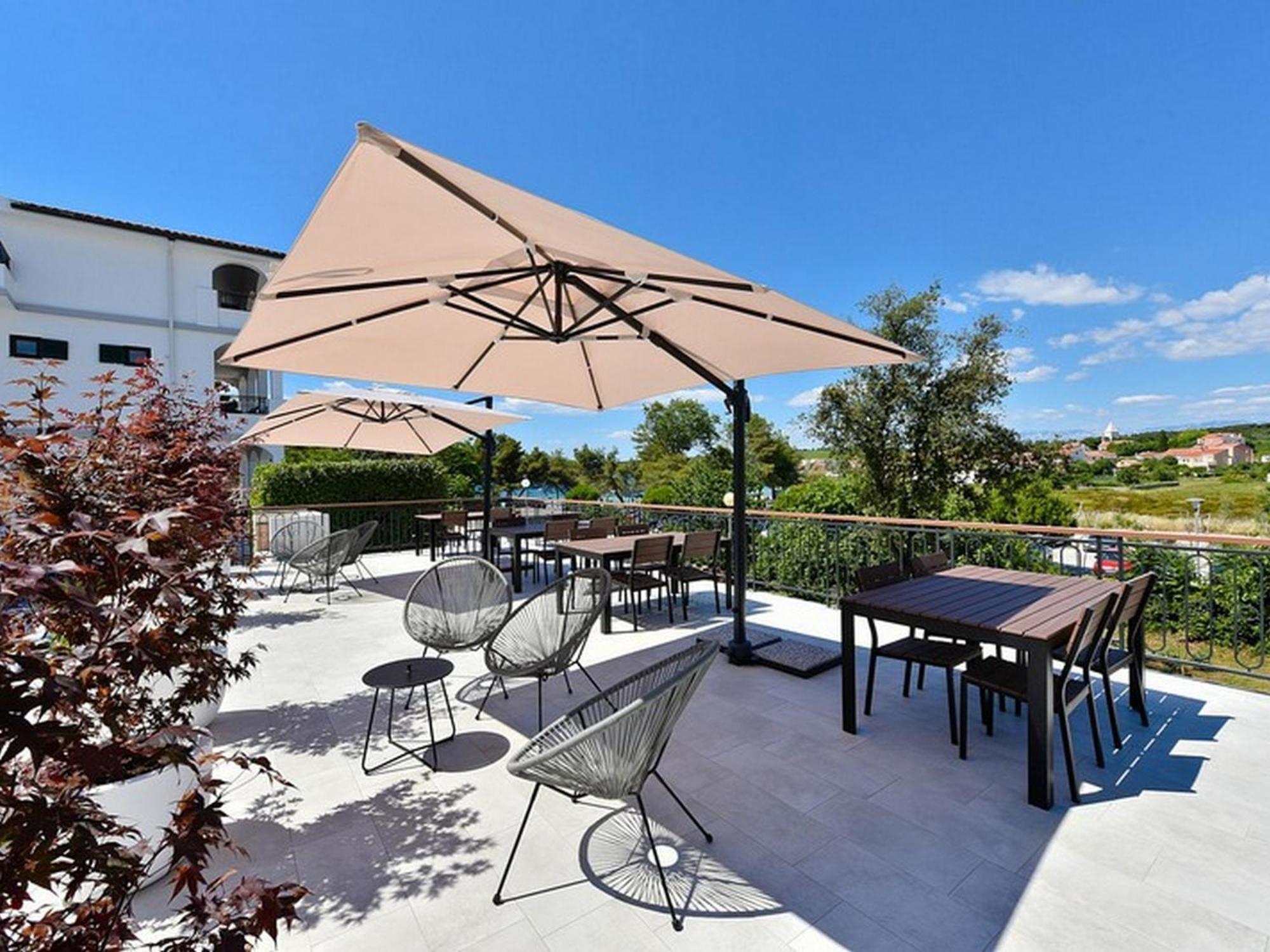 Mediterraneo Garden Apartments Петрчане Номер фото